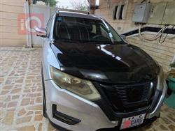 نيسان روج